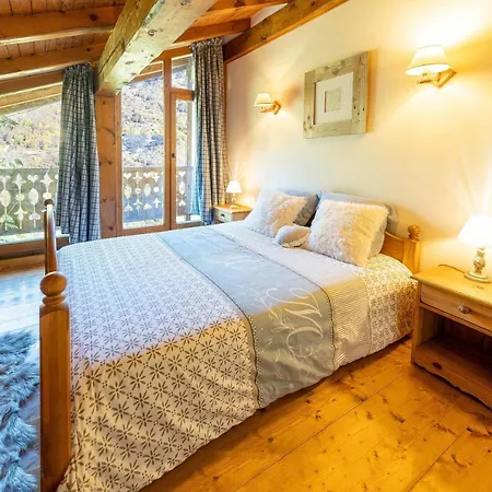 Magnifique Authentique Au Coeur Des 3 Vallees * Courchevel